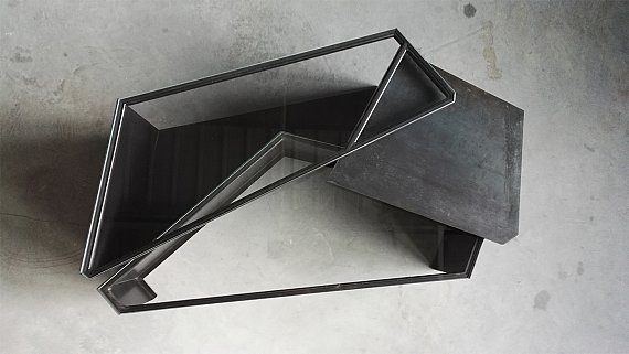 table-basse-design-metal-verrier-01.jpg