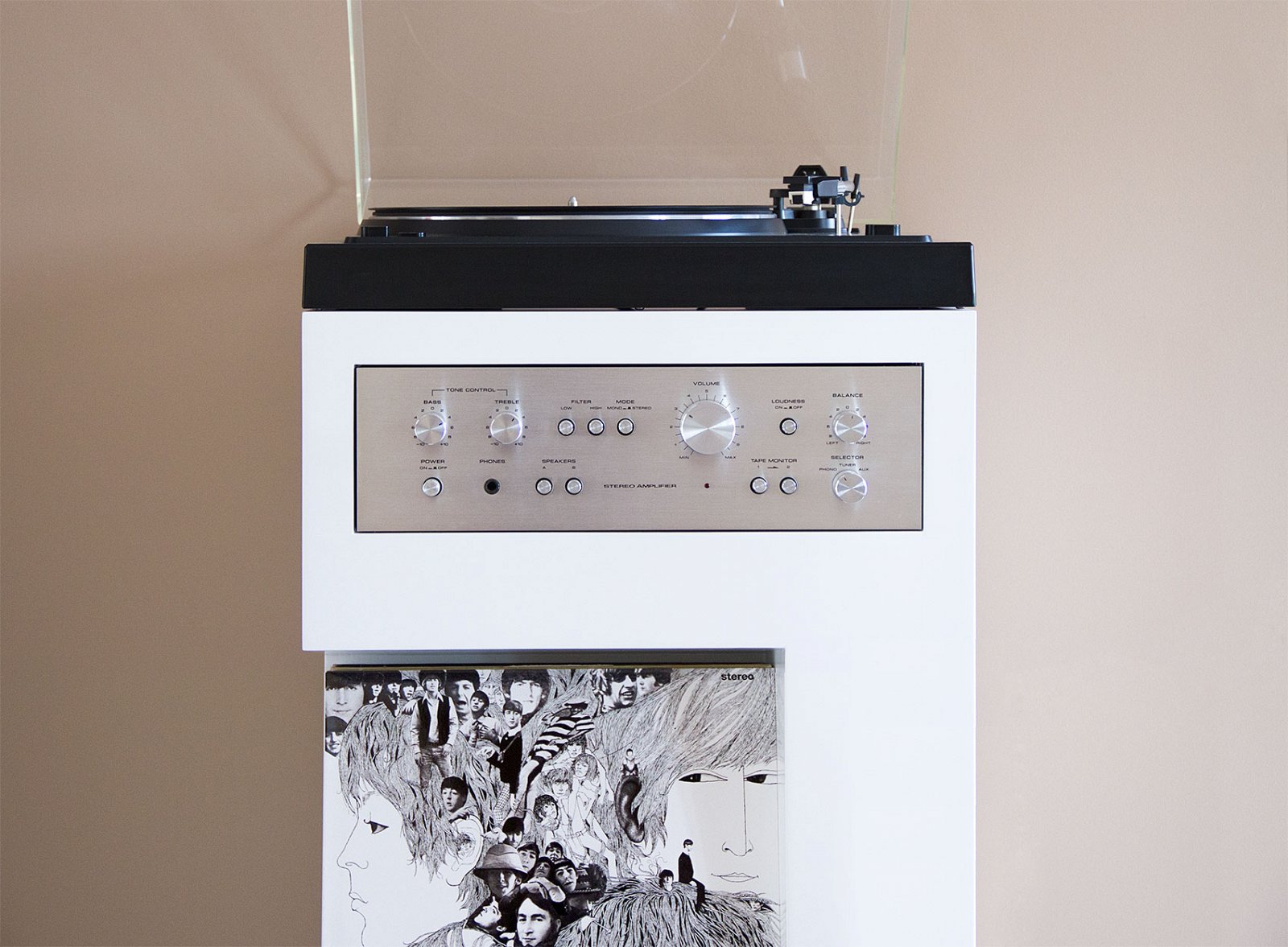meuble-platine-vinyle-contemporain-01.jpg