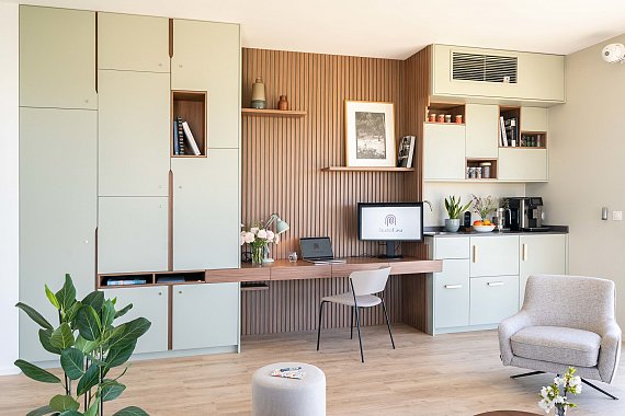cuisine-bureau-sur-mesure-noyer-casa-01.jpg