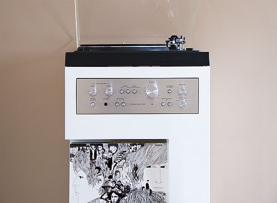 meuble-platine-vinyle-contemporain-01.jpg